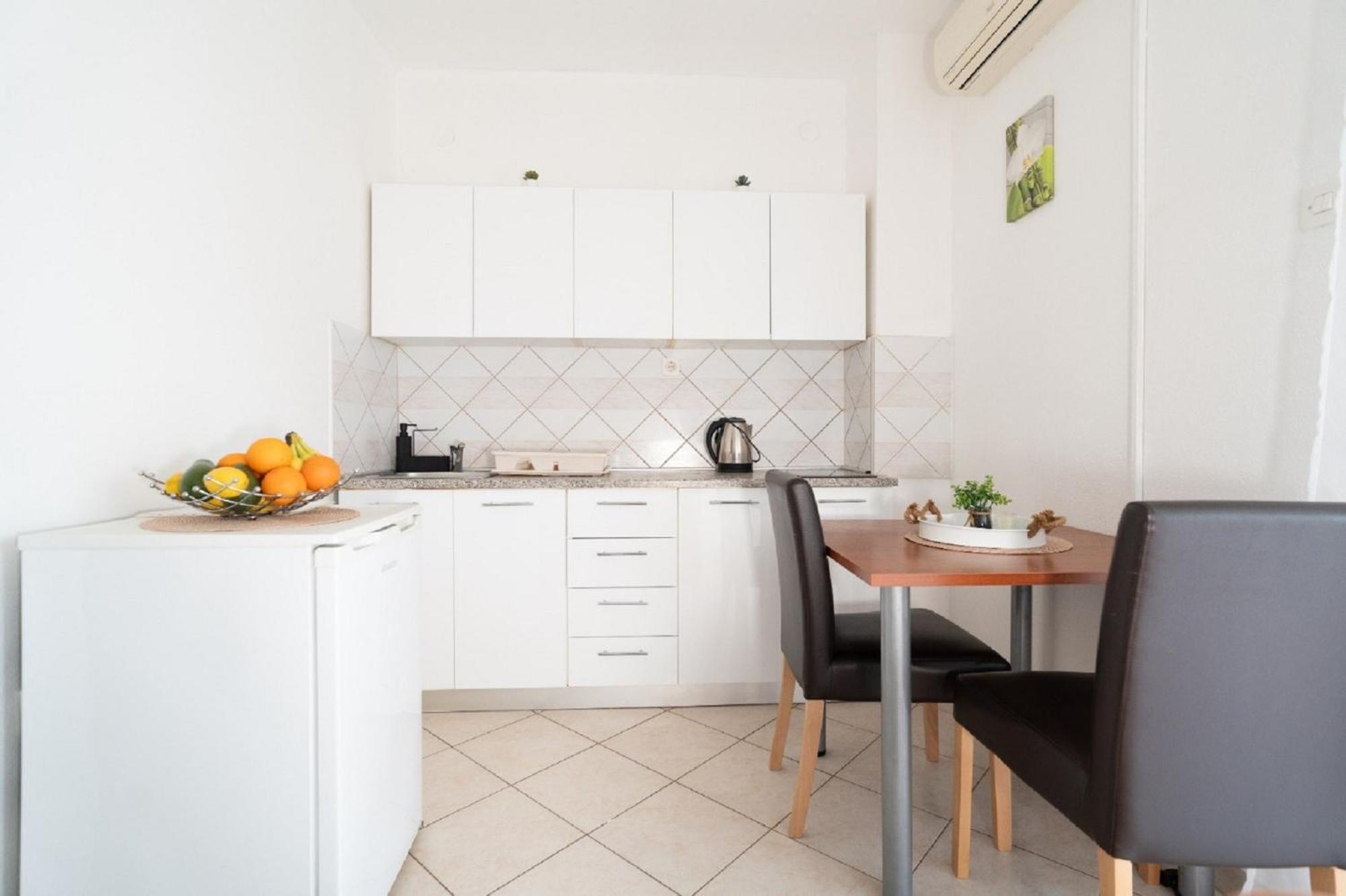 Apartments Milic Gornji Karin Εξωτερικό φωτογραφία