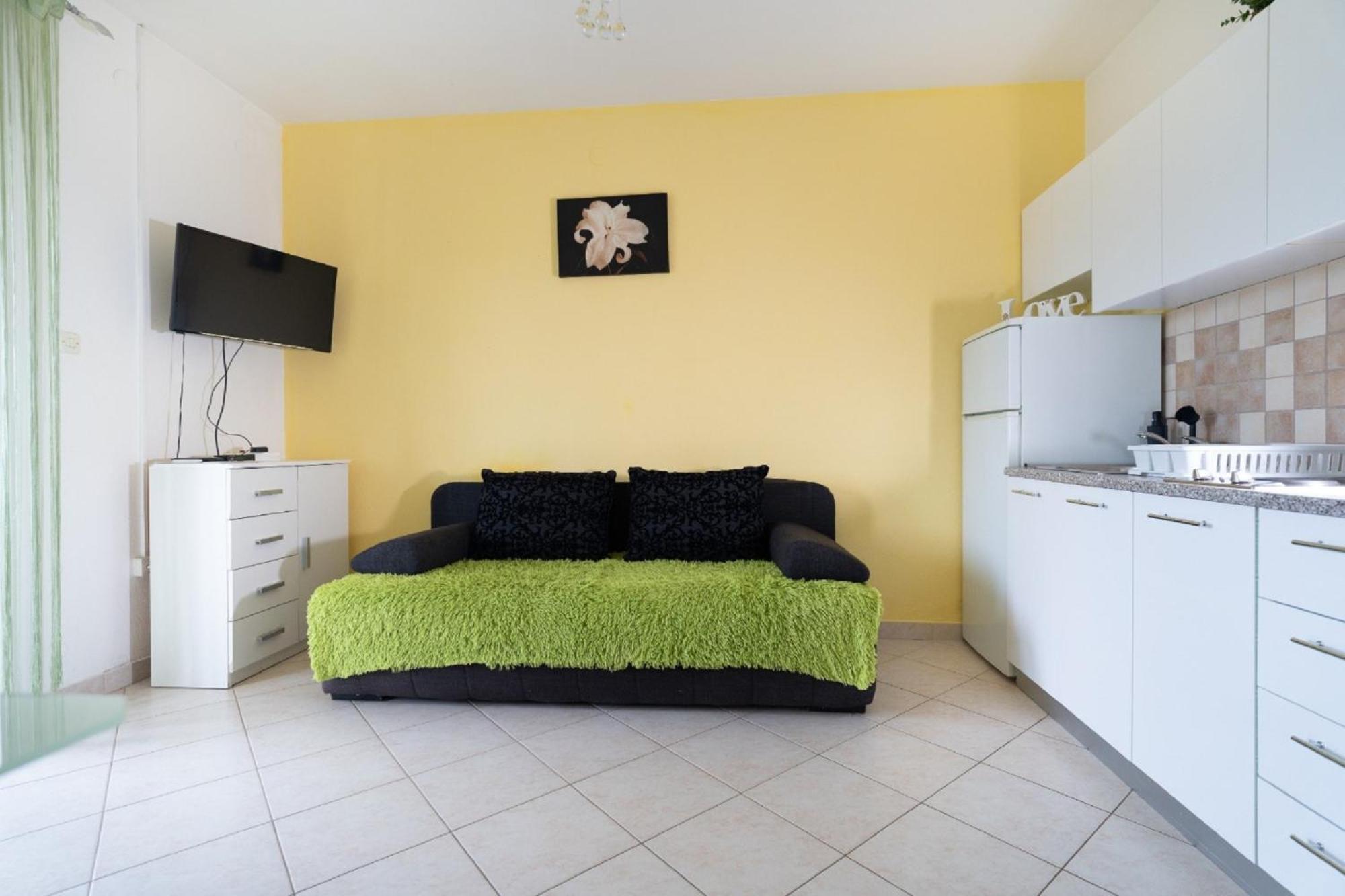 Apartments Milic Gornji Karin Εξωτερικό φωτογραφία